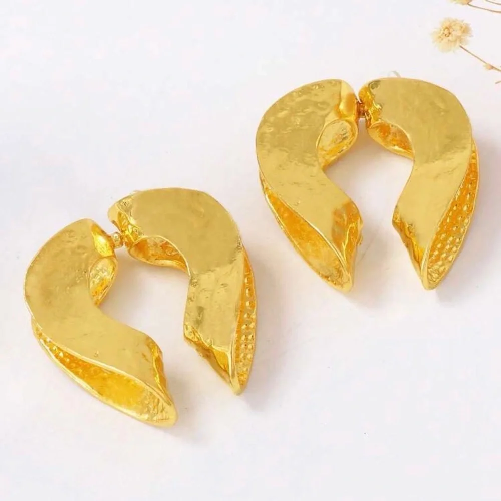 2/$30🌵 Gold Tone Curved Organic Shape Earrings Double Sided Unique Jewelry NEW
